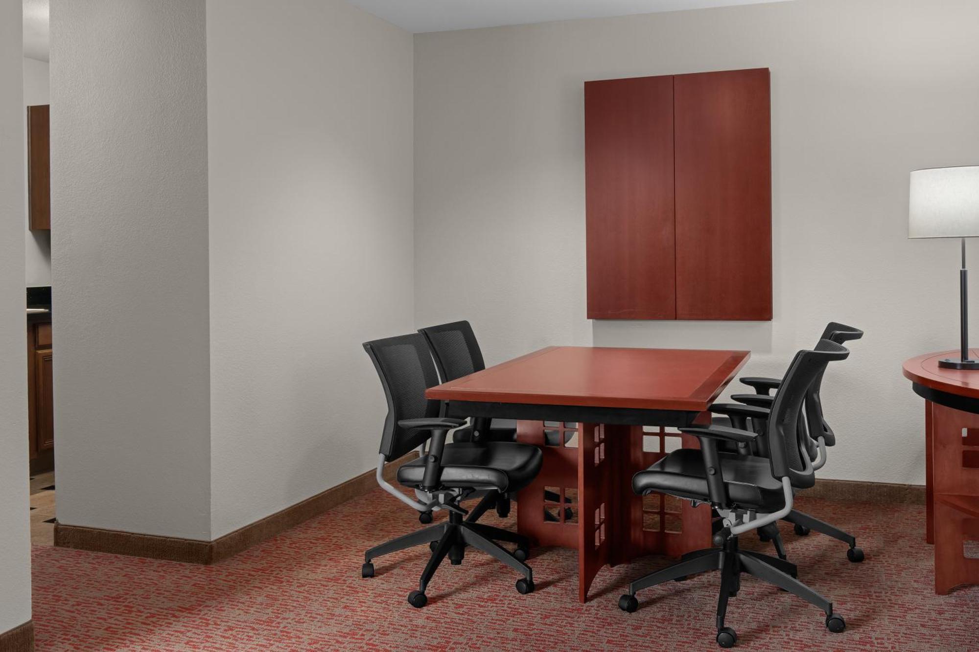 Larkspur Landing Extended Stay Suites Roseville Bagian luar foto