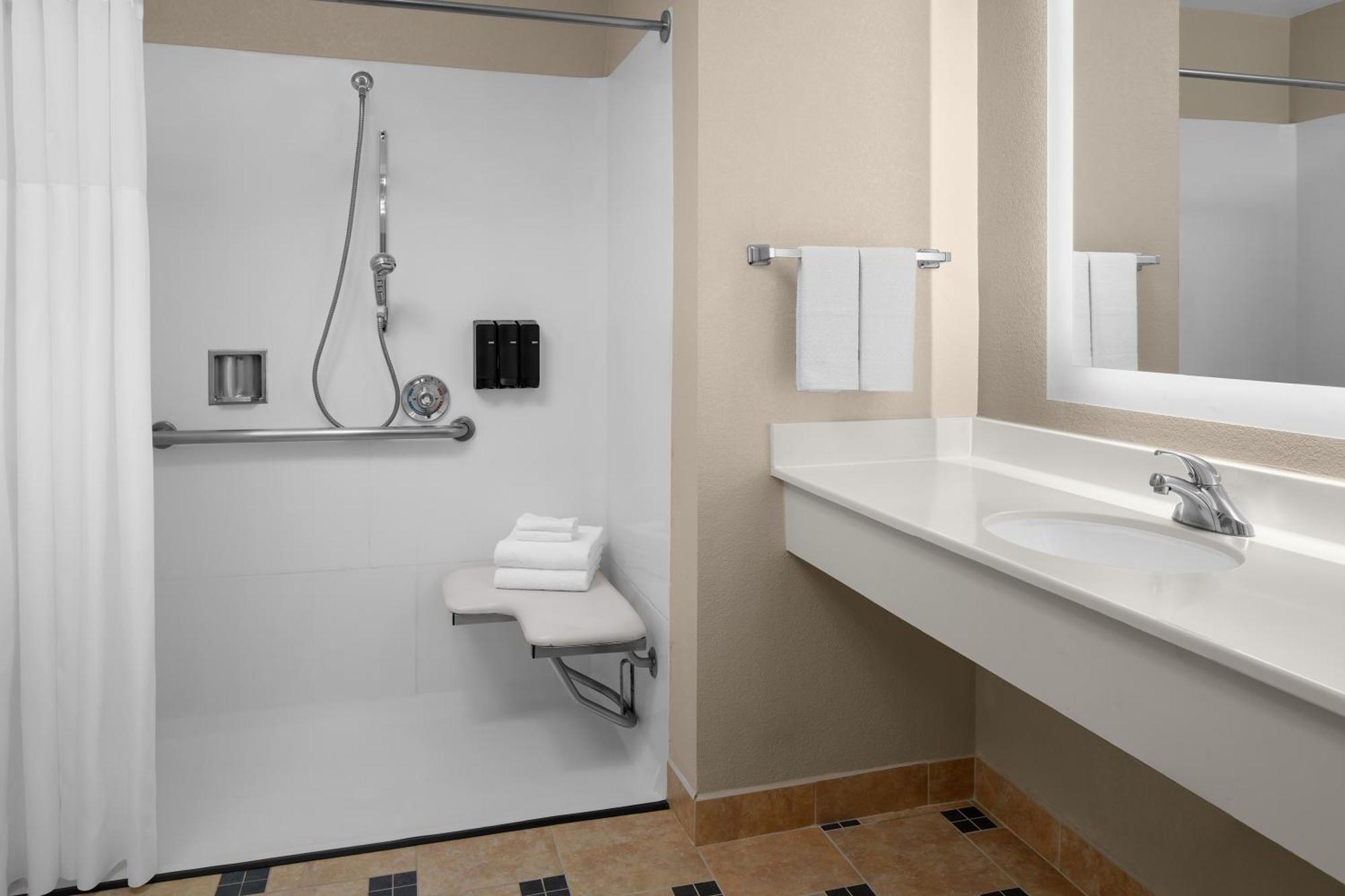Larkspur Landing Extended Stay Suites Roseville Bagian luar foto